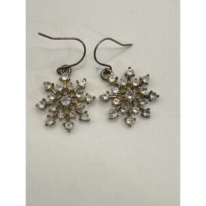Vintage Silver Tone Rhinestone Snowflake Dangle Earrings Holiday Sparkle Jewelry